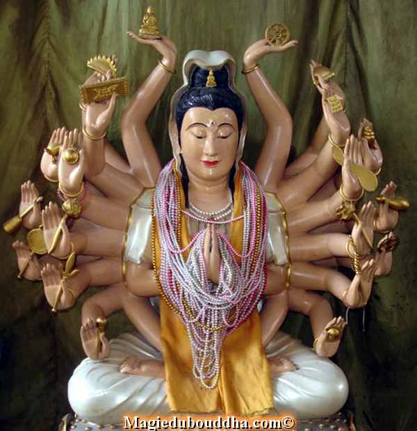 Offrande de perles à guan yin.